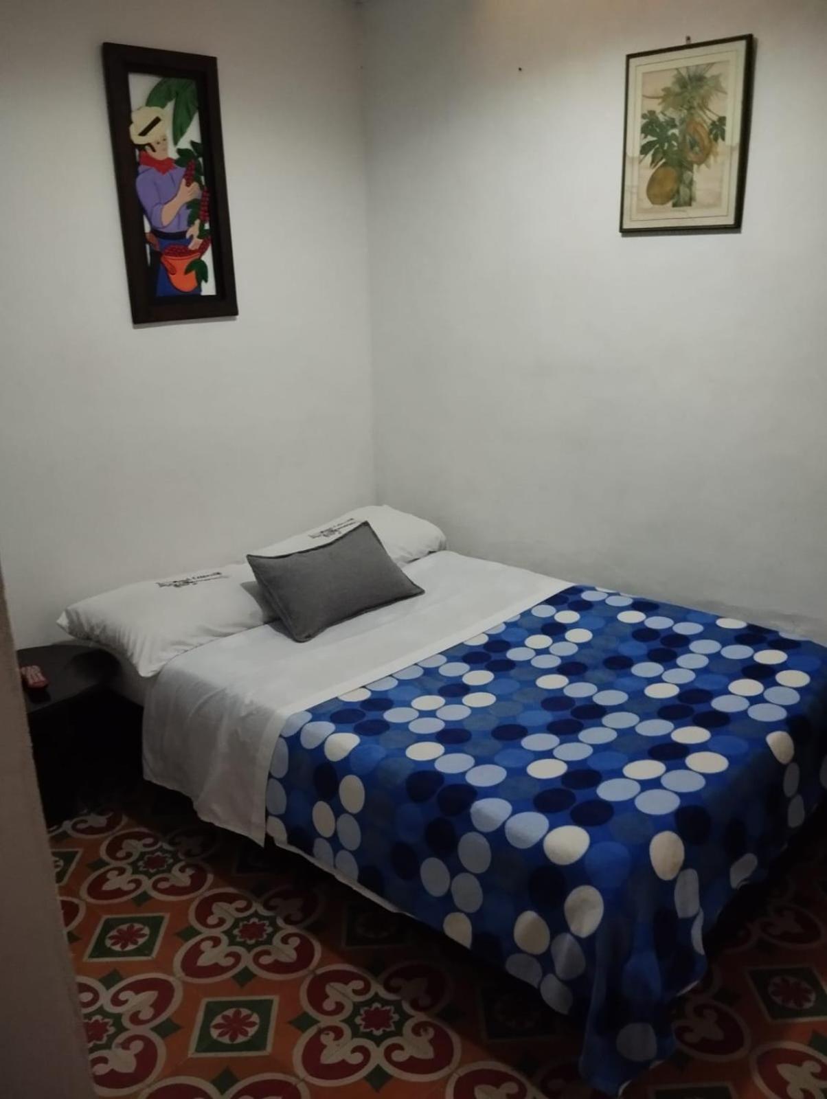 Hotel Colonial Armenia Ro ภายนอก รูปภาพ