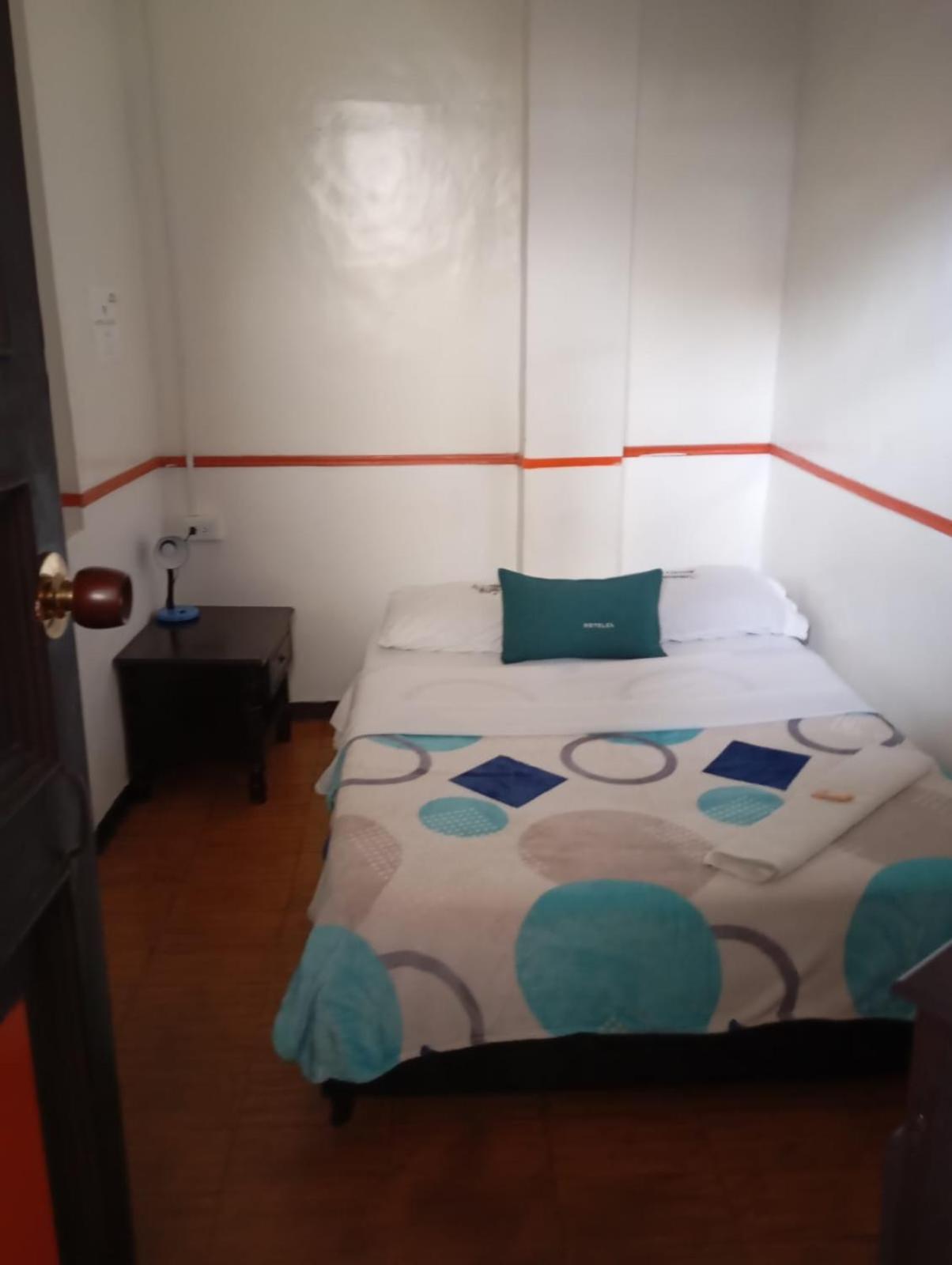 Hotel Colonial Armenia Ro ภายนอก รูปภาพ